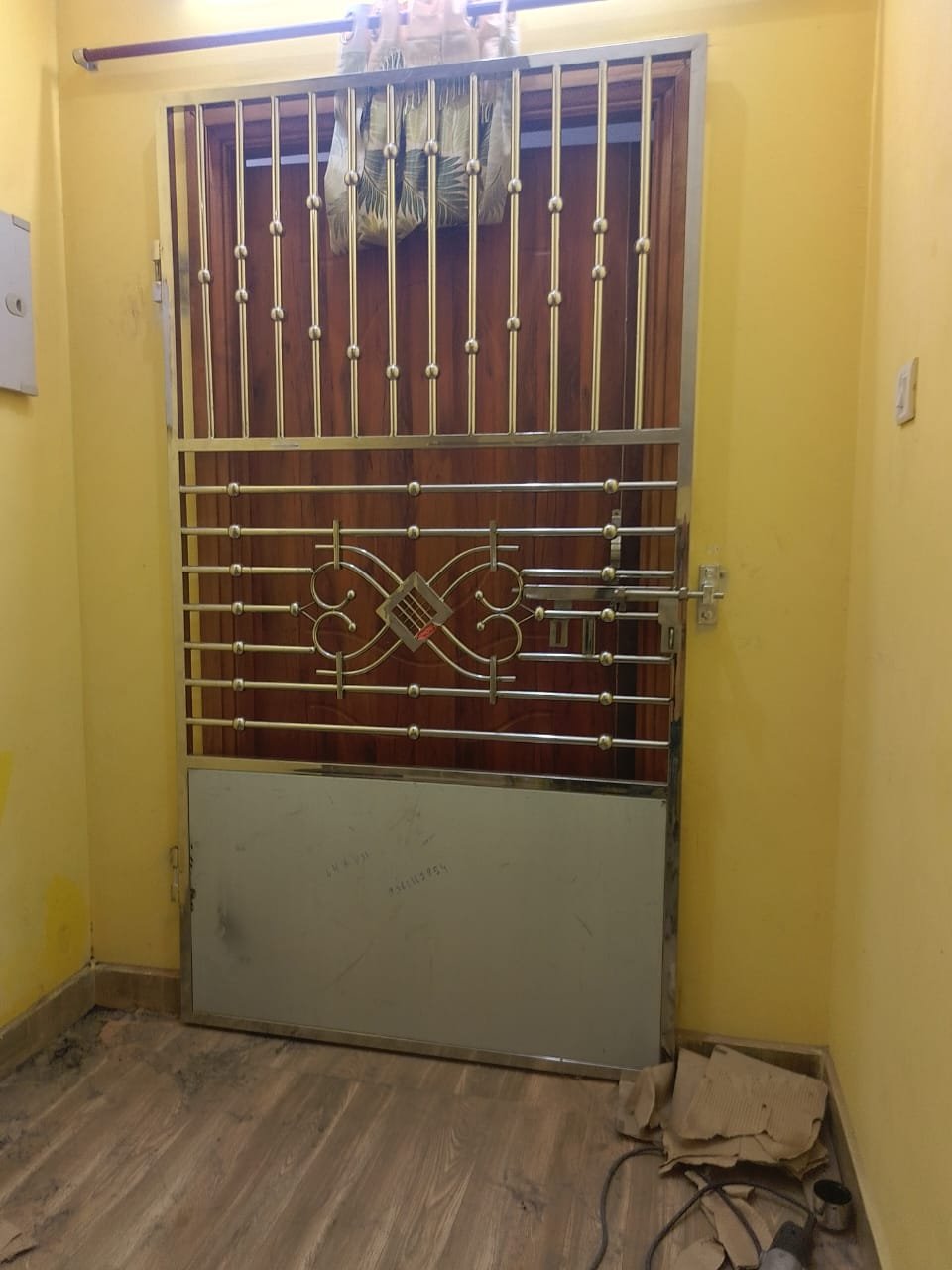 Safty Gate 9