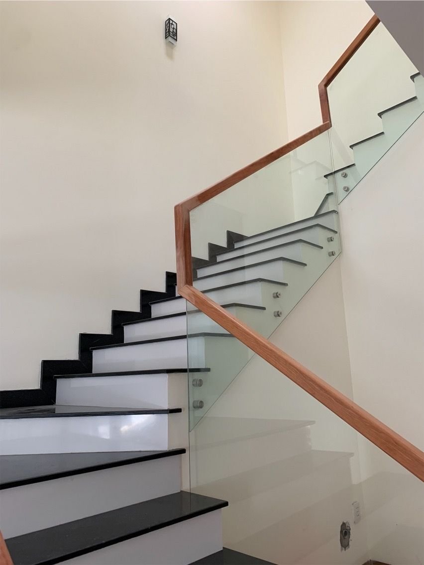Wooden Railing 3