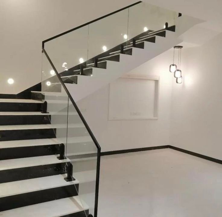 Aluminium Balcony & Railing 19