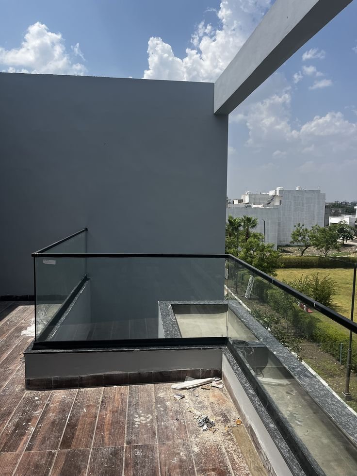 Aluminium Balcony & Railing 4